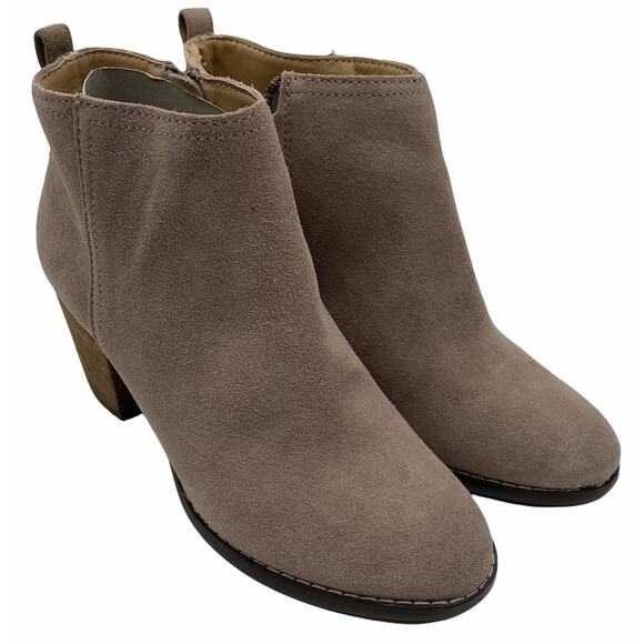 Land's End Harris Suede Ankle Booties Boots Side Zip Pull Tab Taupe Size 6B - Picture 1 of 8